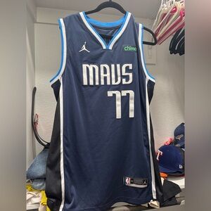 Dallas Mavericks Jerseys